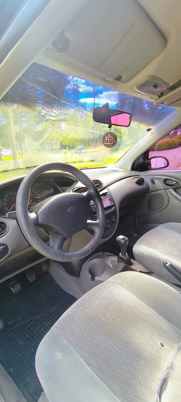 FOCUS 1.8 GL 16V GASOLINA 4P MANUAL - 2002 - FARROUPILHA