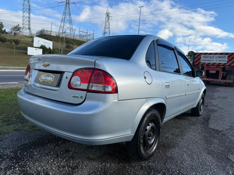 CORSA 1.0 MPFI CLASSIC SEDAN 8V GASOLINA 4P MANUAL - 2011 - FARROUPILHA