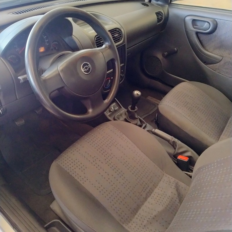 CORSA 1.4 MPFI MAXX SEDAN 8V FLEX 4P MANUAL - 2011 - CAMPO BOM