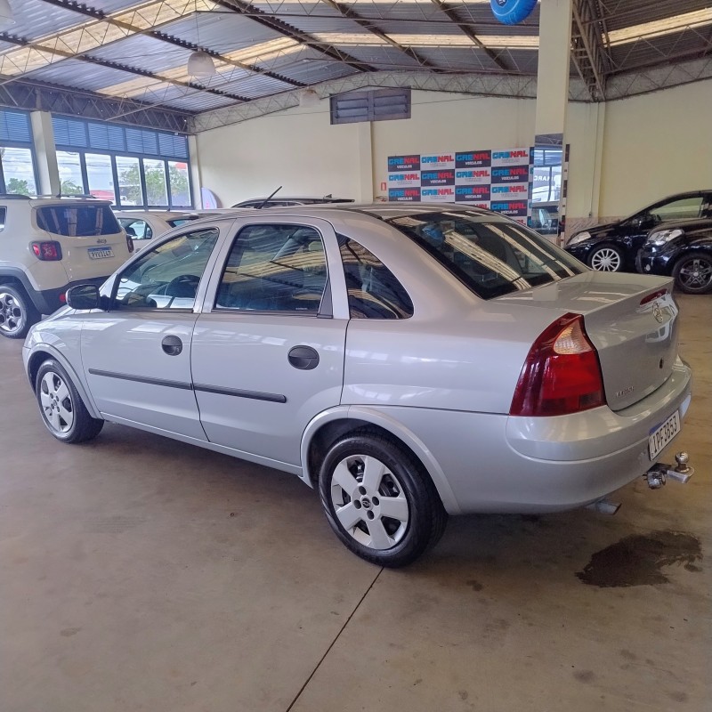 CORSA 1.4 MPFI MAXX SEDAN 8V FLEX 4P MANUAL - 2011 - CAMPO BOM