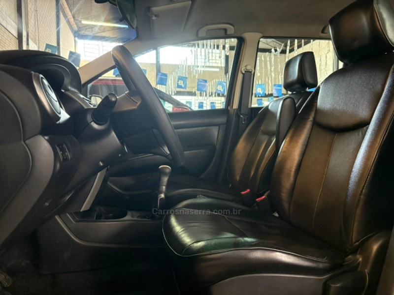 LIVINA 1.6 SL 16V FLEX 4P MANUAL - 2012 - NOVO HAMBURGO