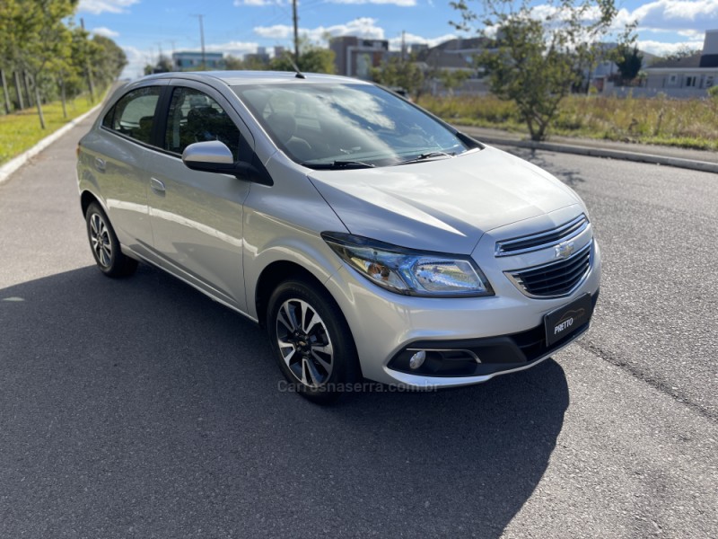 ONIX 1.4 MPFI LTZ 8V FLEX 4P MANUAL - 2015 - BENTO GONçALVES
