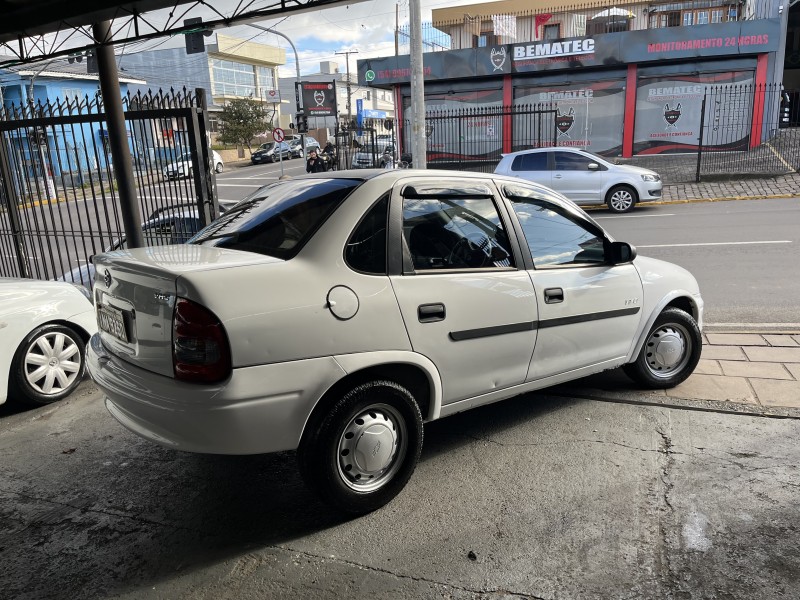 CLASSIC 1.0 MPFI LIFE 8V FLEX 4P MANUAL - 2006 - CAXIAS DO SUL