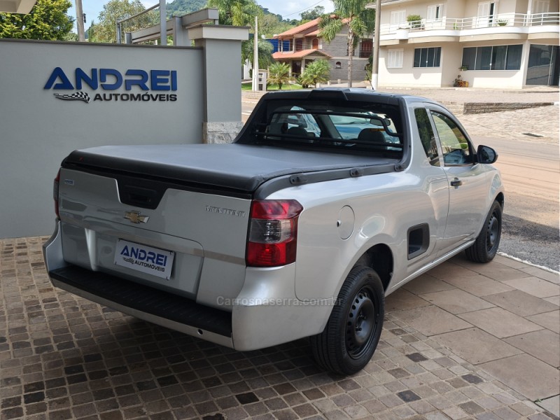 MONTANA 1.4 MPFI LS CS 8V FLEX 2P MANUAL - 2015 - SERAFINA CORRêA