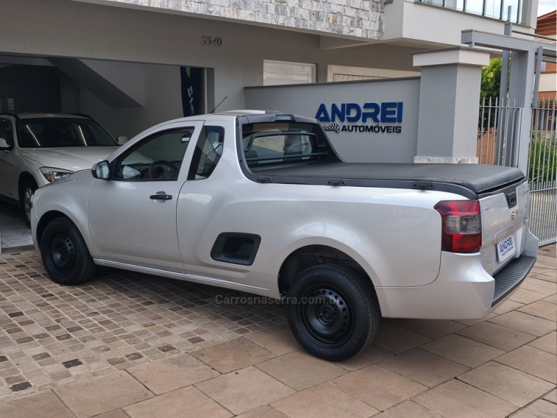 MONTANA 1.4 MPFI LS CS 8V FLEX 2P MANUAL - 2015 - SERAFINA CORRêA