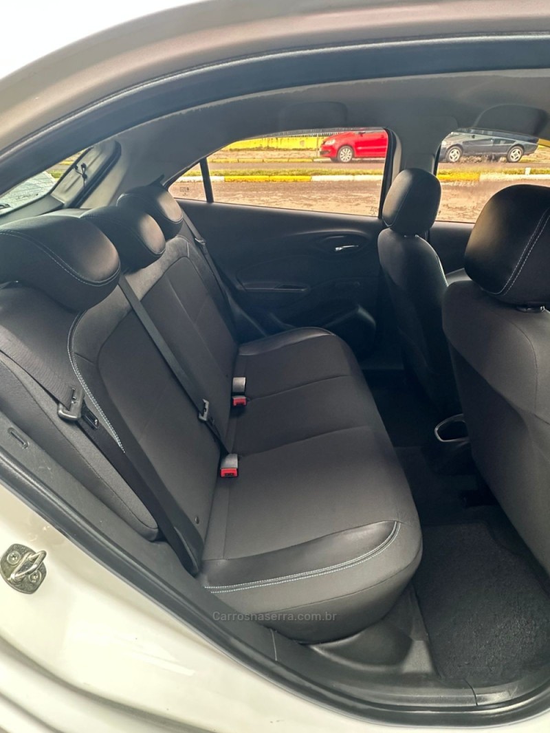 ONIX 1.0 MPFI LT 8V FLEX 4P MANUAL - 2019 - PAROBé
