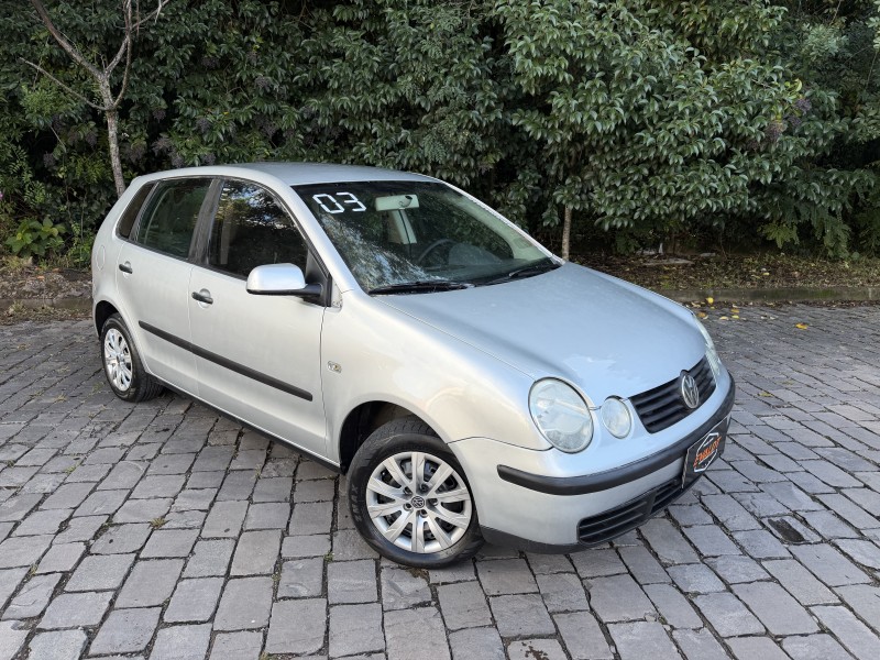 POLO 1.6 MI 8V GASOLINA 4P MANUAL - 2003 - CAXIAS DO SUL