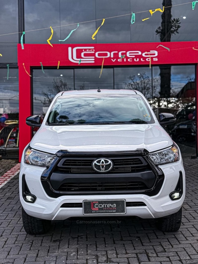 HILUX 2.8 SR 4X4 CD 16V DIESEL 4P AUTOMÁTICO - 2024 - CANELA