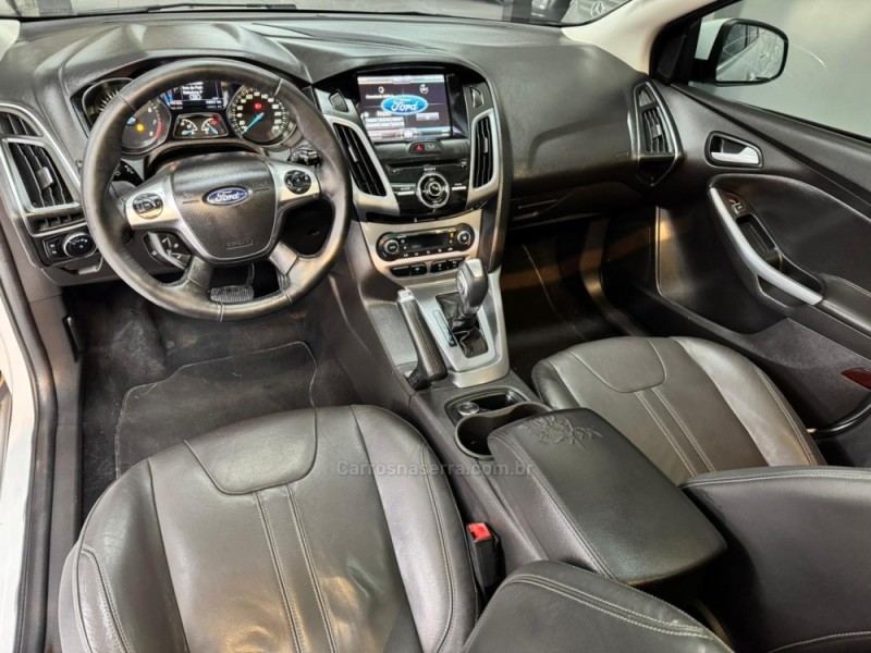 FOCUS 2.0 TITANIUM HATCH 16V FLEX 4P AUTOMÁTICO - 2015 - CAXIAS DO SUL