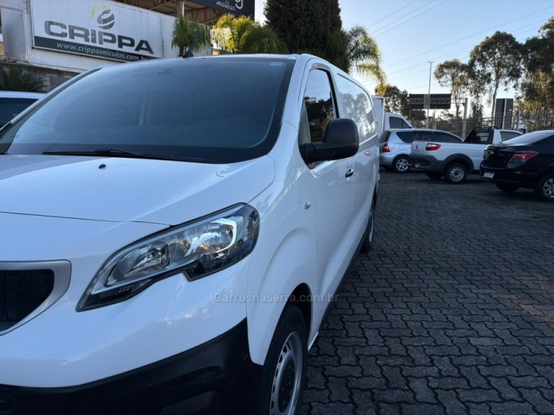 EXPERT 1.6 BLUEHDI DIESEL BUSINESS PACK MANUAL - 2020 - FARROUPILHA