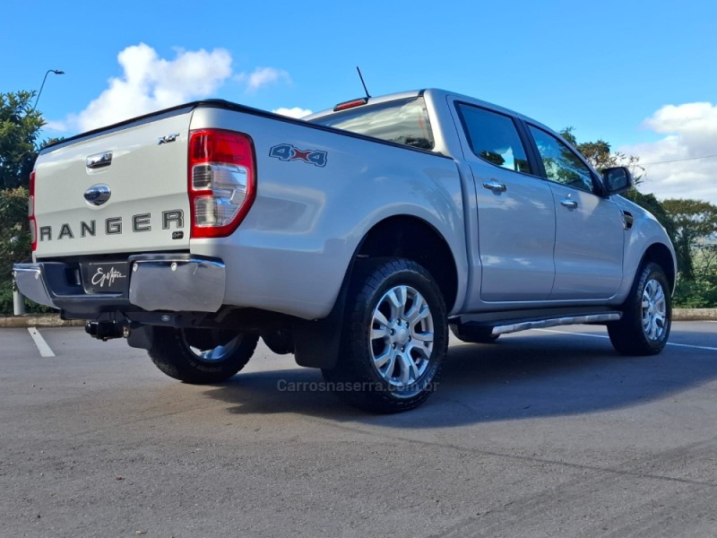 RANGER 3.2 XLT 4X4 CD 20V DIESEL 4P AUTOMÁTICO - 2021 - BENTO GONçALVES