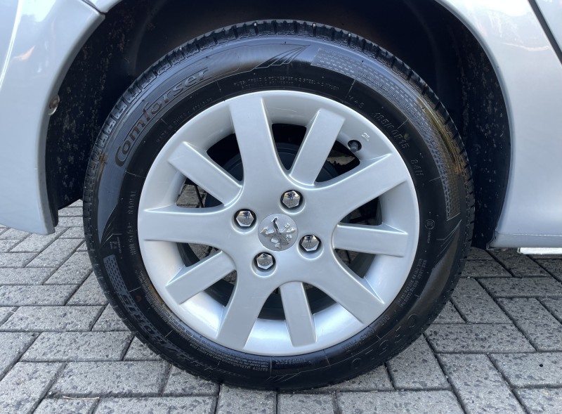 207 1.6 XS 16V FLEX 4P MANUAL - 2011 - CAXIAS DO SUL