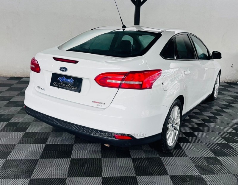 FOCUS 2.0 GHIA 16V FLEX 4P AUTOMÁTICO - 2016 - NOVO HAMBURGO
