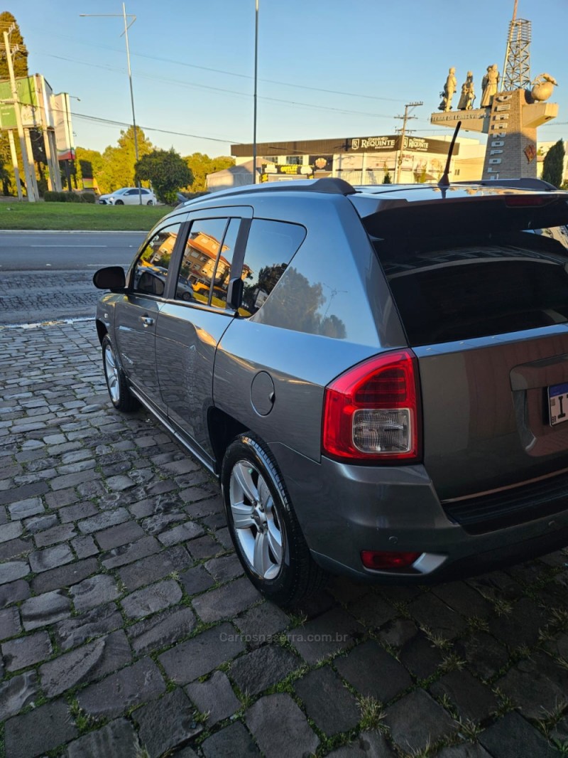 COMPASS 2.0 SPORT 4X2 16V GASOLINA 4P AUTOMÁTICO - 2012 - VERANóPOLIS