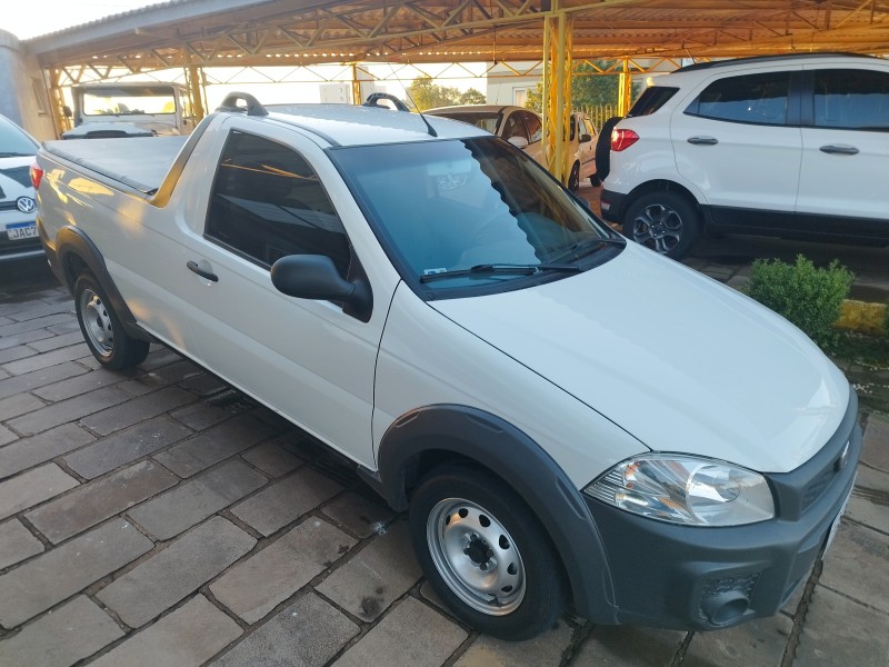 STRADA 1.4 MPI WORKING CS 8V FLEX 2P MANUAL - 2016 - VERANóPOLIS