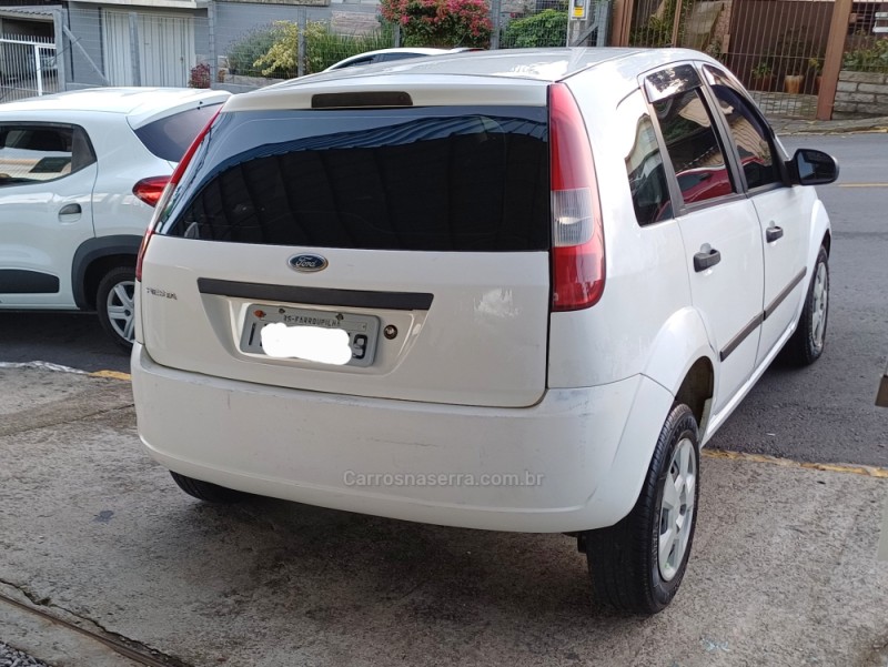 FIESTA 1.0 MPI 8V GASOLINA 4P MANUAL - 2003 - FARROUPILHA