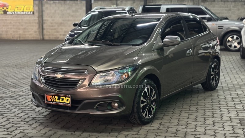 ONIX 1.4 MPFI LTZ 8V FLEX 4P MANUAL - 2014 - CAXIAS DO SUL