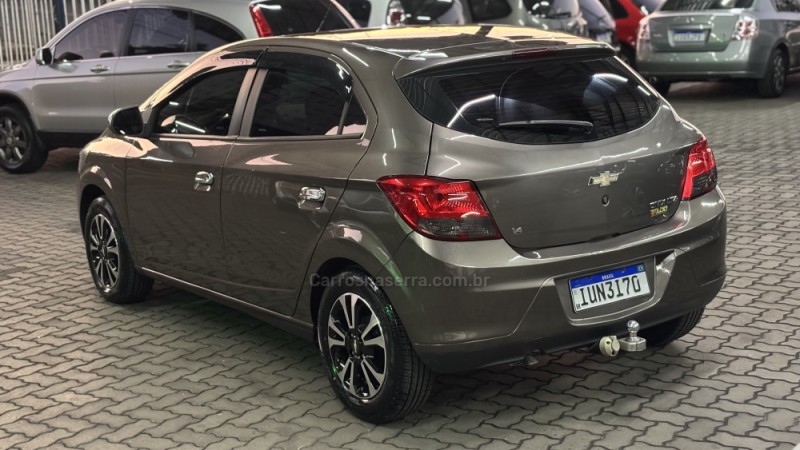 ONIX 1.4 MPFI LTZ 8V FLEX 4P MANUAL - 2014 - CAXIAS DO SUL