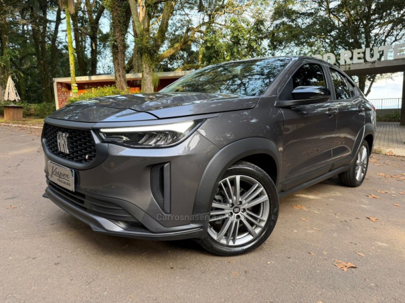 fastback 1.0 200 turbo drive flex 4p automatico 2025 dois irmaos