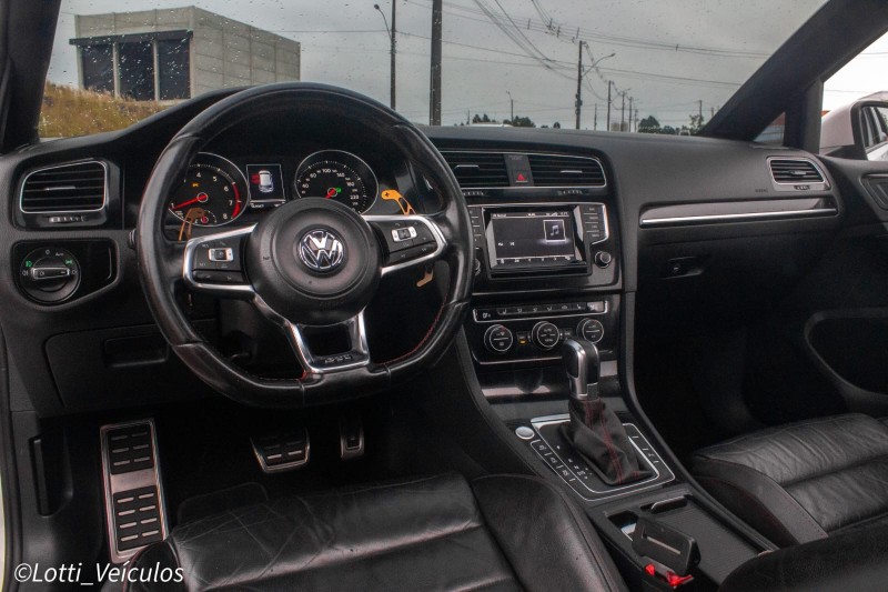 GOLF 2.0 TSI GTI 16V TURBO GASOLINA 4P AUTOMÁTICO - 2015 - FARROUPILHA