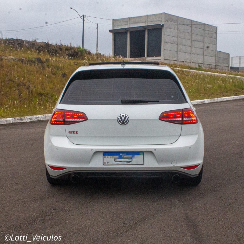 GOLF 2.0 TSI GTI 16V TURBO GASOLINA 4P AUTOMÁTICO - 2015 - FARROUPILHA