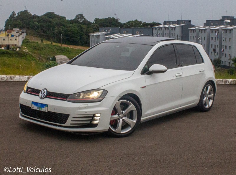 GOLF 2.0 TSI GTI 16V TURBO GASOLINA 4P AUTOMÁTICO - 2015 - FARROUPILHA