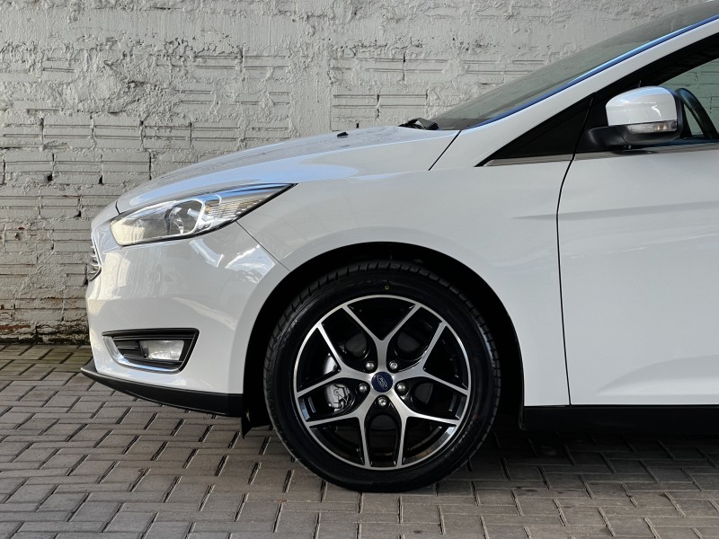FOCUS 2.0 TITANIUM HATCH 16V FLEX 4P AUTOMÁTICO - 2016 - BENTO GONçALVES