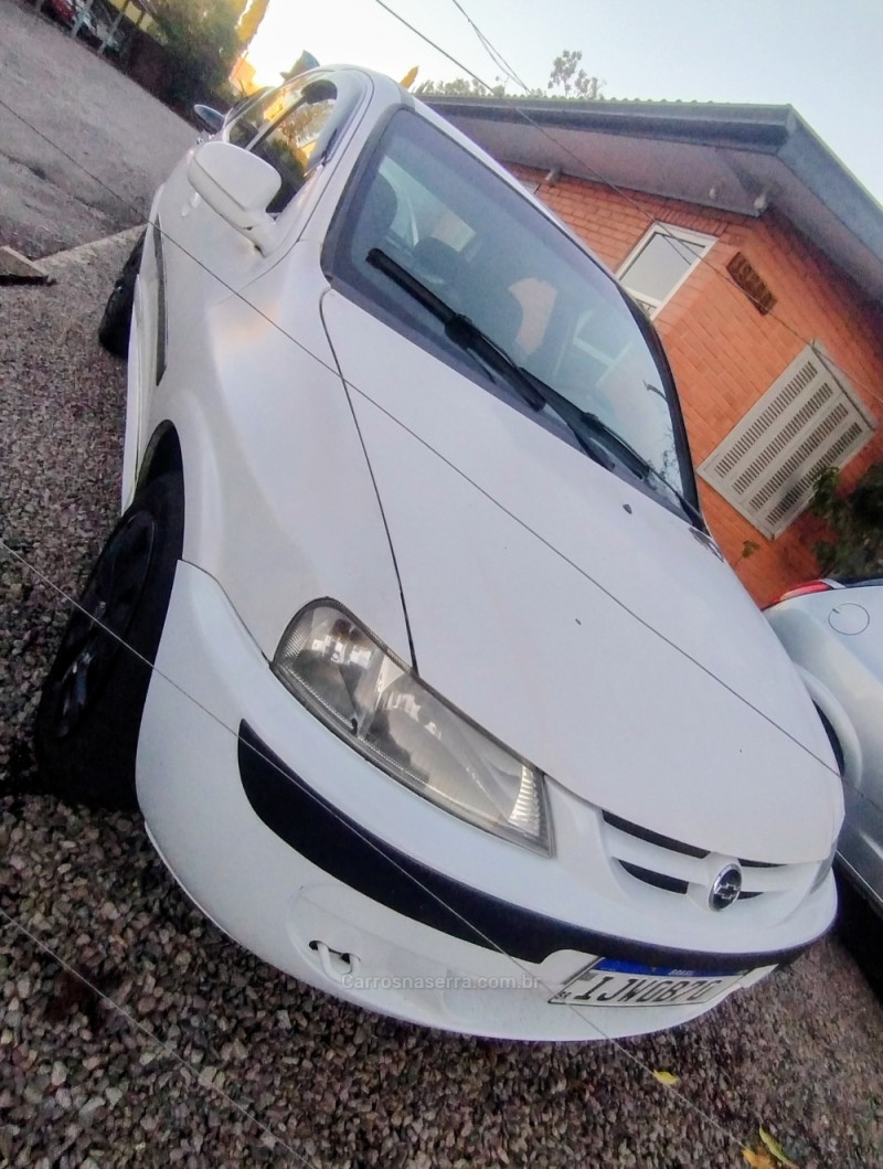 celta 1.0 mpfi super 8v flex 2p manual 2001 caxias do sul
