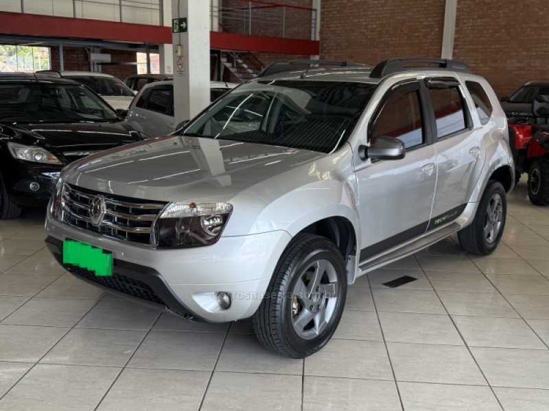 DUSTER 2.0 TECH ROAD 4X2 16V FLEX 4P MANUAL - 2015 - BENTO GONçALVES
