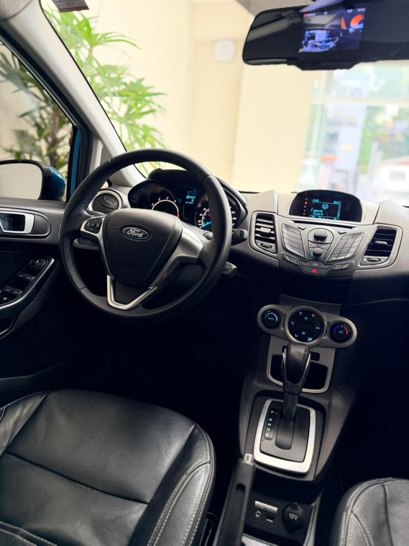 FIESTA 1.6 SE HATCH 16V FLEX 4P AUTOMÁTICO - 2015 - CAXIAS DO SUL