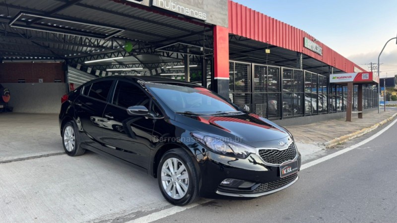 CERATO 1.6 SX3 16V FLEX 4P AUTOMÁTICO - 2014 - CAXIAS DO SUL
