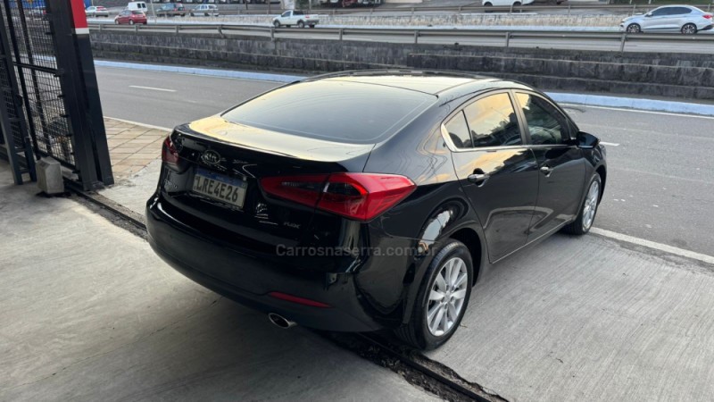 CERATO 1.6 SX3 16V FLEX 4P AUTOMÁTICO - 2014 - CAXIAS DO SUL