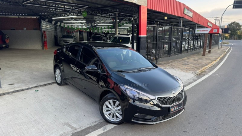cerato 1.6 sx3 16v flex 4p automatico 2014 caxias do sul