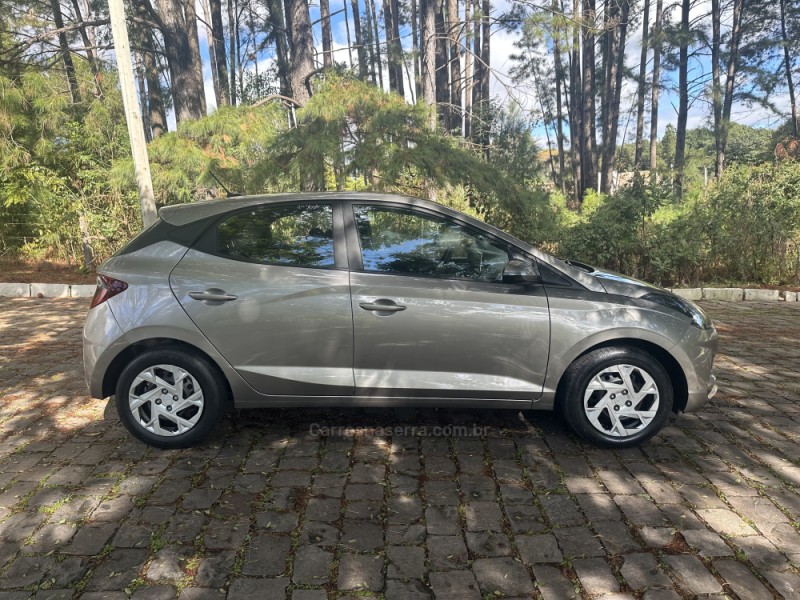 HB20 1.0 12V COMFORT TGDI FLEX 4P AUTOMÁTICO - 2022 - NOVA PRATA