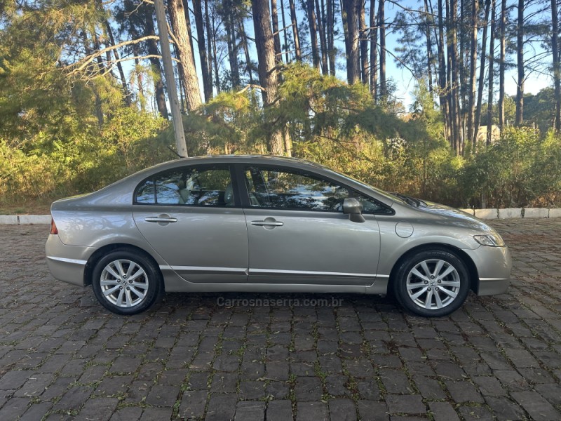 CIVIC 1.8 LXS 16V FLEX 4P MANUAL - 2008 - NOVA PRATA