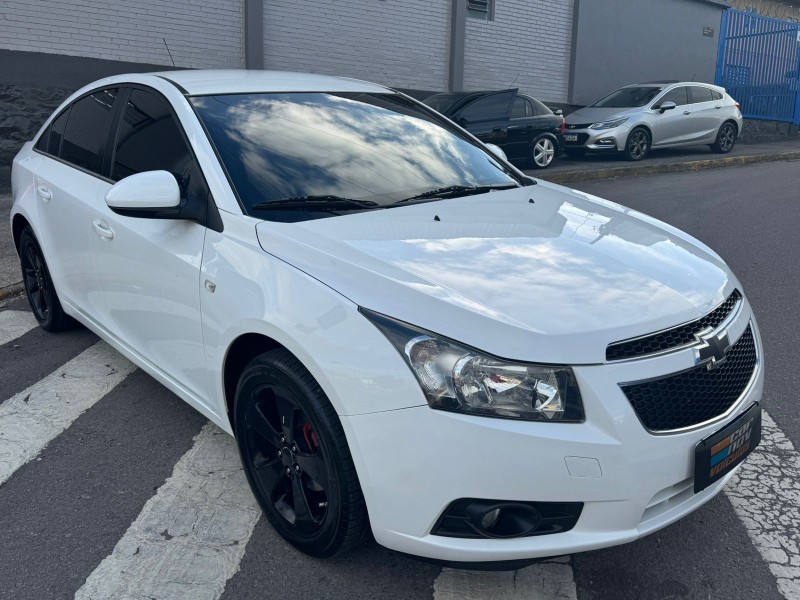 cruze 1.8 lt 16v flex 4p manual 2014 caxias do sul