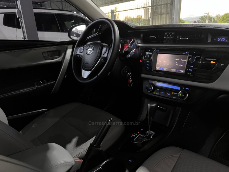 COROLLA 2.0 XEI 16V FLEX 4P AUTOMÁTICO - 2017 - BOM PRINCíPIO