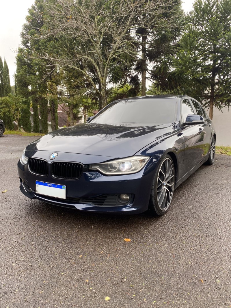 320I 2.0 GP 16V TURBO GASOLINA 4P AUTOMÁTICO - 2014 - FARROUPILHA