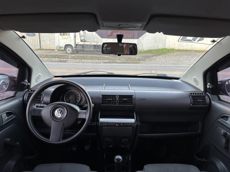 FOX 1.0 MI 8V FLEX 4P MANUAL - 2010 - CAXIAS DO SUL