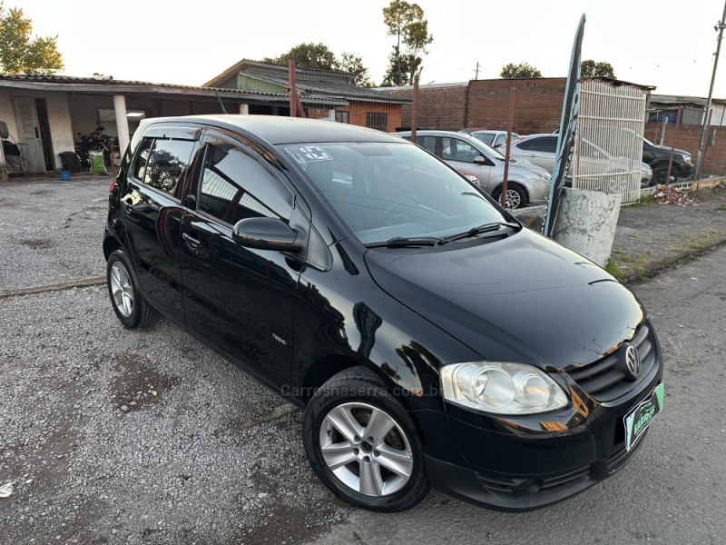 FOX 1.0 MI 8V FLEX 4P MANUAL - 2010 - CAXIAS DO SUL
