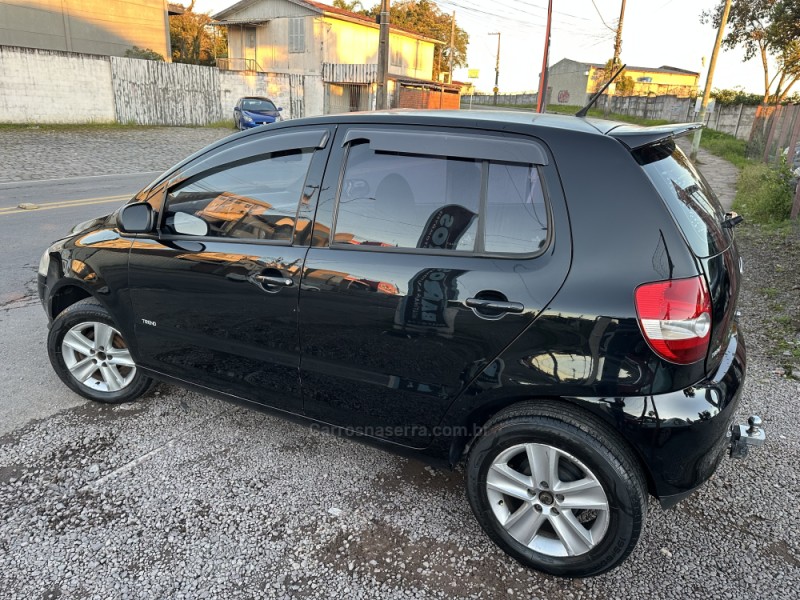 FOX 1.0 MI 8V FLEX 4P MANUAL - 2010 - CAXIAS DO SUL