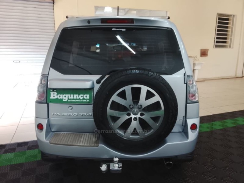 PAJERO TR4 2.0 4X4 16V FLEX 4P MANUAL - 2013 - NOVO HAMBURGO