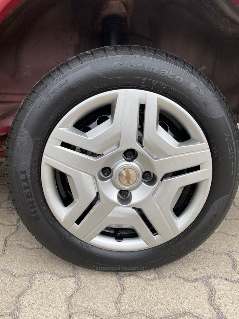 PRISMA 1.4 MPFI MAXX 8V FLEX 4P MANUAL - 2010 - FARROUPILHA