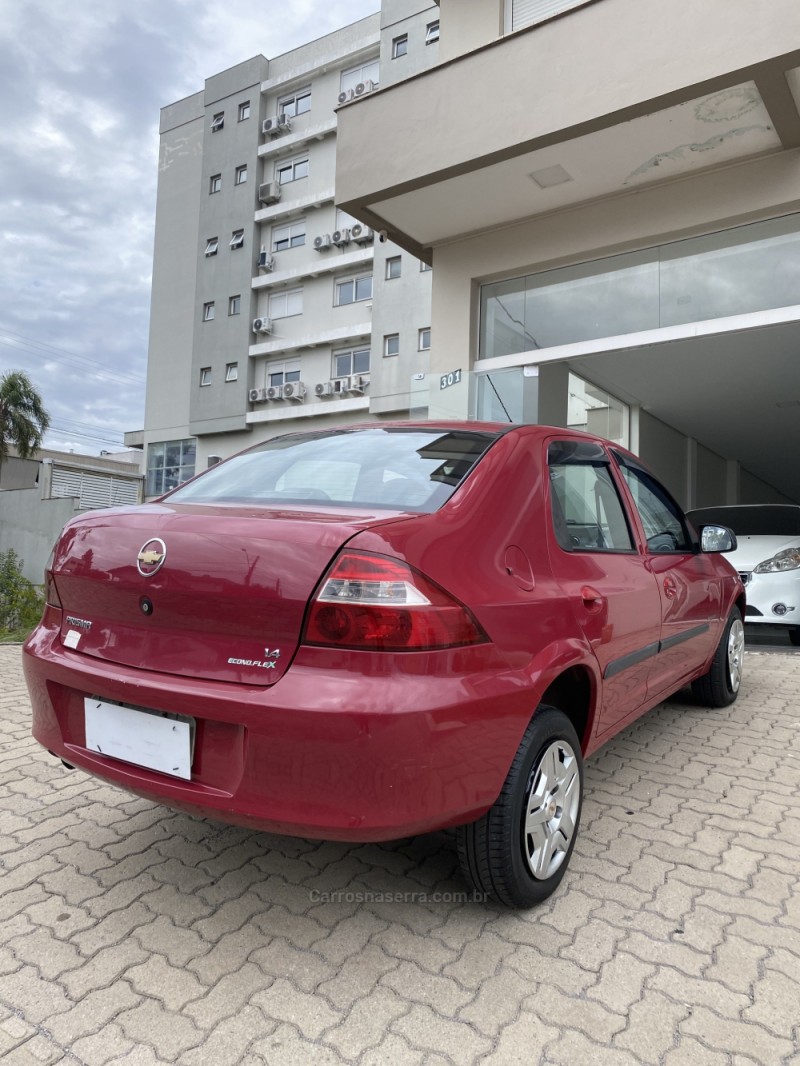 PRISMA 1.4 MPFI MAXX 8V FLEX 4P MANUAL - 2010 - FARROUPILHA