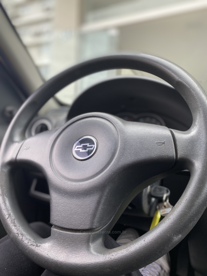 PRISMA 1.4 MPFI MAXX 8V FLEX 4P MANUAL - 2010 - FARROUPILHA
