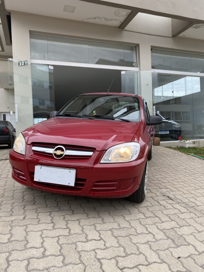 PRISMA 1.4 MPFI MAXX 8V FLEX 4P MANUAL - 2010 - FARROUPILHA