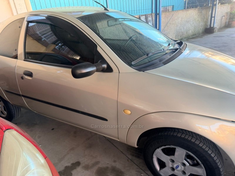 KA 1.0 I ZETEC ROCAM 32V GASOLINA 2P MANUAL - 2004 - CAXIAS DO SUL