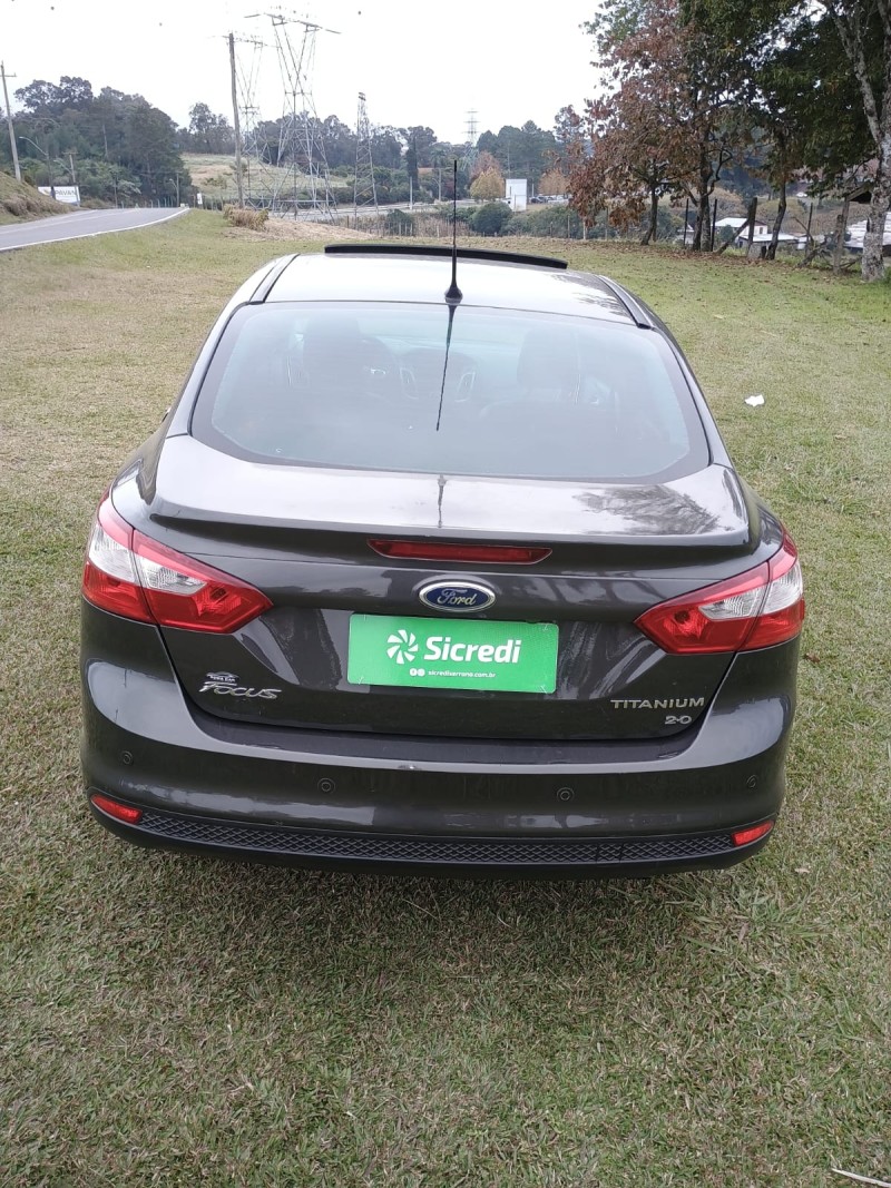 FOCUS 2.0 TITANIUM SEDAN 16V FLEX 4P AUTOMÁTICO - 2015 - FARROUPILHA