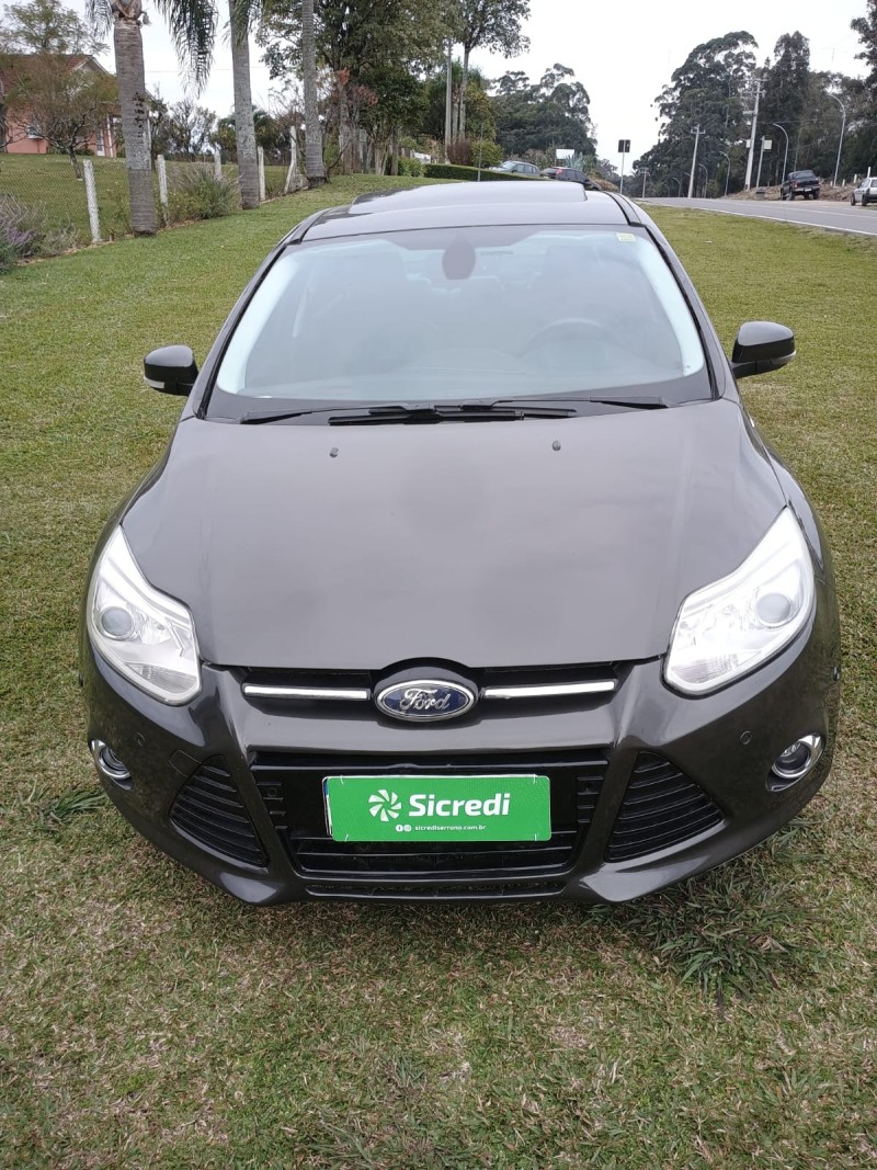 focus 2.0 titanium sedan 16v flex 4p automatico 2015 farroupilha