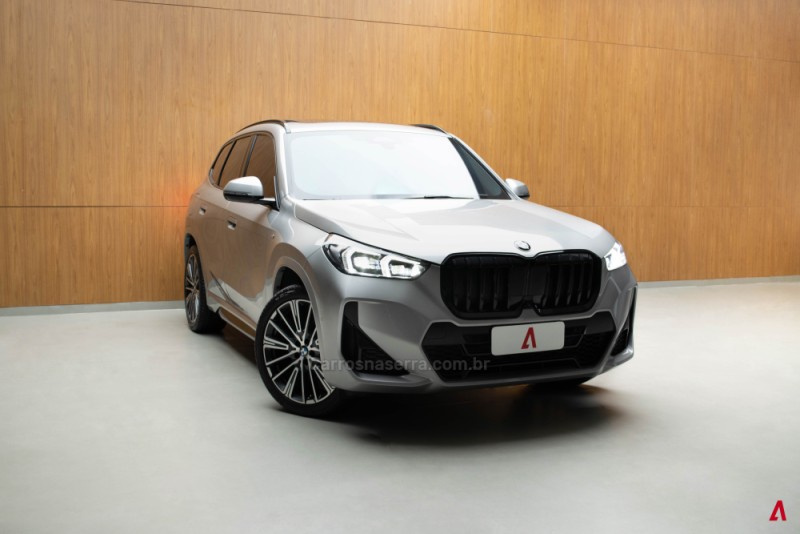 X1 2.0 SDRIVE20I M SPORT 16V TURBO 4P AUTOMÁTICO - 2025 - GARIBALDI